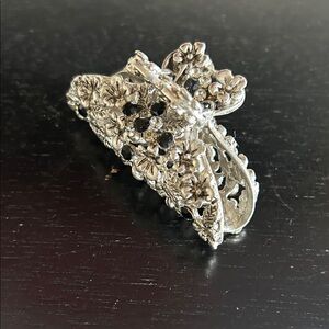 Vintage Silver Claw Clip